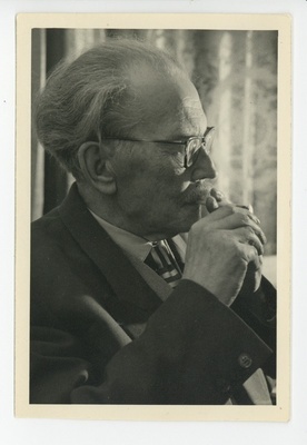 Friedebert Tuglase portree, veebruar 1961  duplicate photo