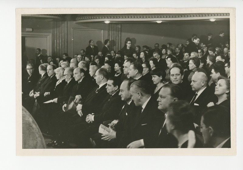 Esimesed read juubeliaktuse saalist Estonias, 02.03.1966