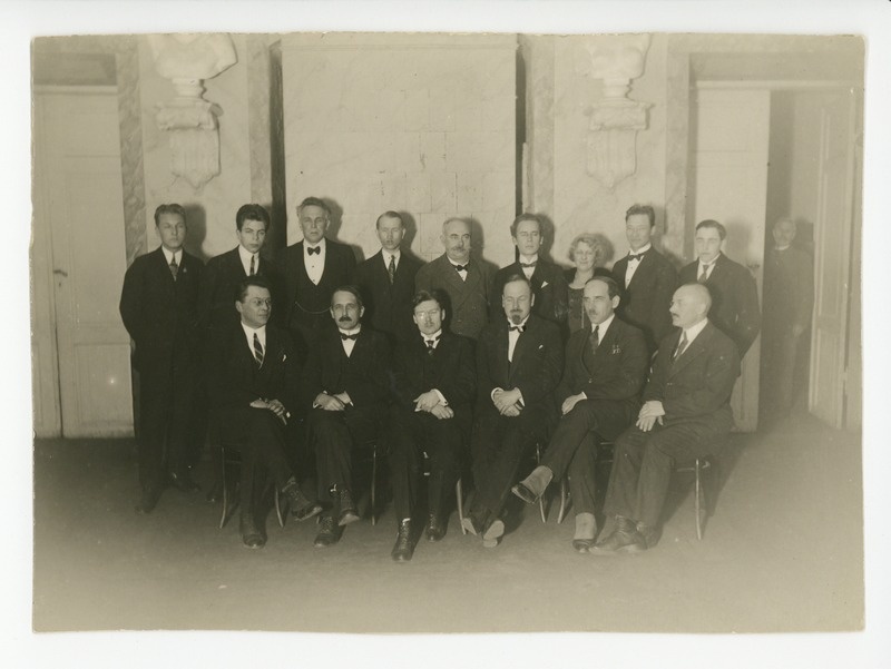 Noor-Eesti mälestusõhtu Hugo Treffneri Gümnaasiumis 1935. aastal