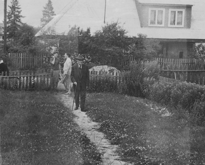Friedebert Tuglas aias  duplicate photo