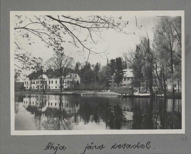 Ahja järv kevadel