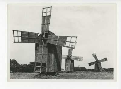 Vormsi tuulikud, 1939  duplicate photo