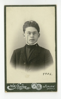 Friedebert Mihkelson (Tuglas), 1906, foto tehtud Jurjewis  duplicate photo