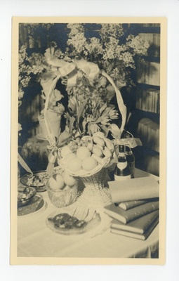 Osa Friedebert Tuglase 50 juubelipeo lilledest  duplicate photo