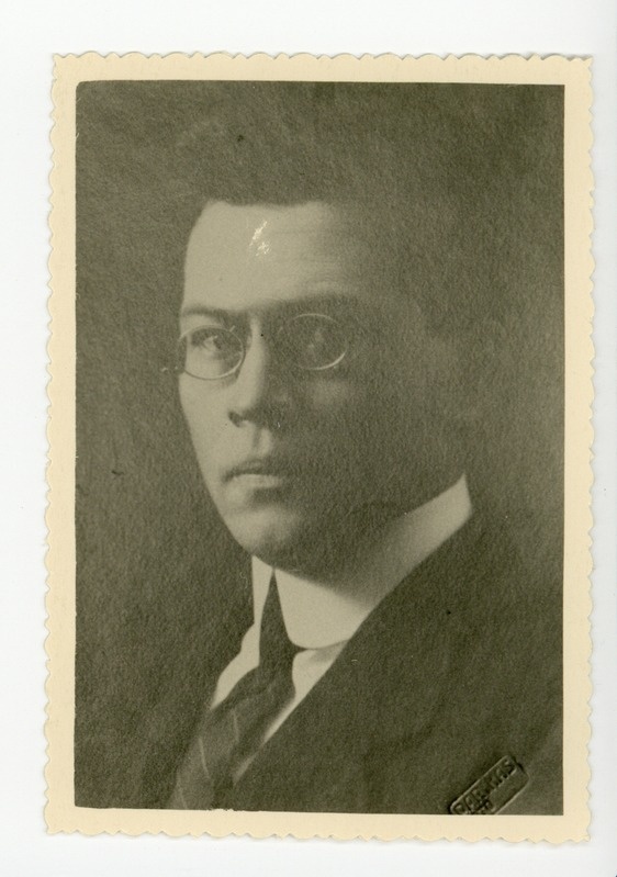Friedebert Tuglase portree, umbes 1920