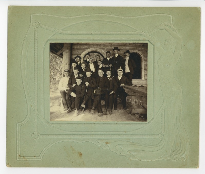 Pühajärve saarel, 06.05.1906