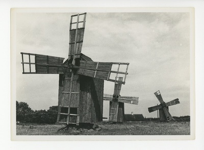 Vormsi tuulikud, 1939  duplicate photo