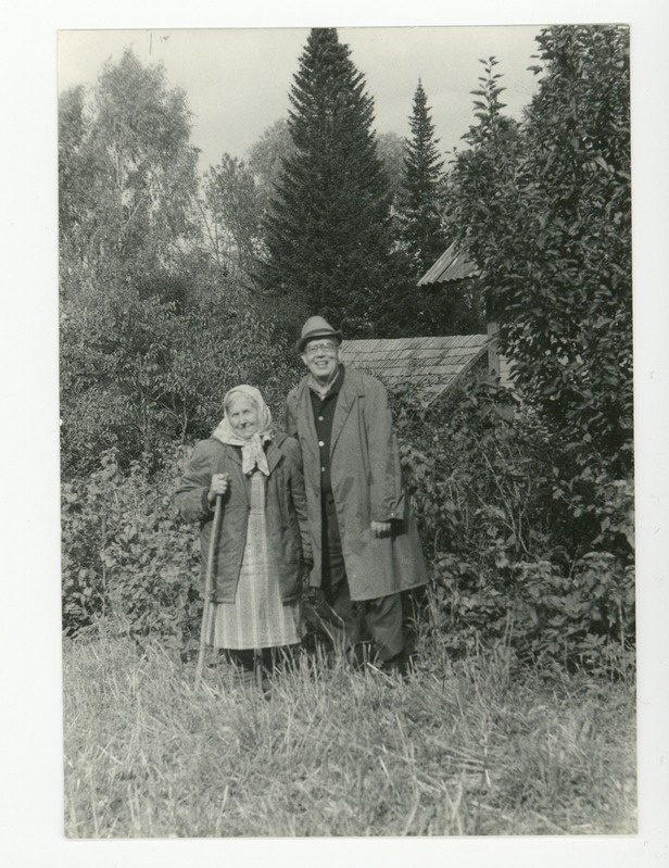 Salme Kongo ja Anatoli Põder Võrumaal, 16.09.1986