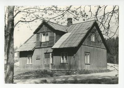 Võru rajoon, Kasaritsa Puiga suvemaja, kus 1921 ja 1922 aastal elas ja töötas Friedebert Tuglas  similar photo