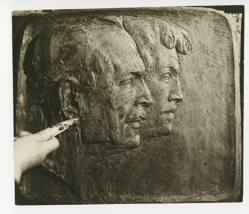 Paul Horma kavand Tuglaste skulptuurile