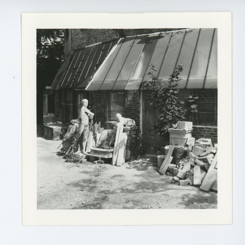 Vaade õuelt vasakult poolt, 08.1965