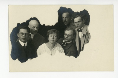 Kirjanikkude ühing "Siuru", 1917  duplicate photo