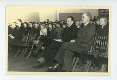 Friedebert Tuglas ja Õpetajate Seminari direktor Ants Selmet 03.1946  duplicate photo