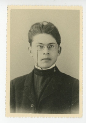 Friedebert Mihkelson (Tuglas), 1906  duplicate photo