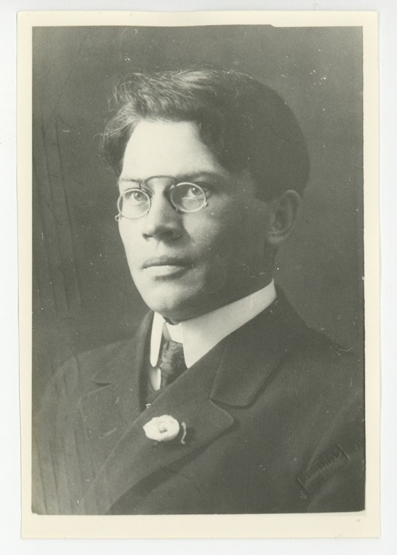 Friedebert Tuglas noorena, 1917