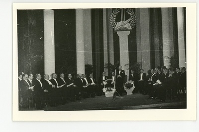 Leedu kirjanduslike auhindade väljaandmise aktus Kaunase Riigiteatris, 14.02.1938  duplicate photo