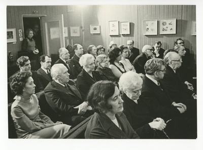 Tuglase Majamuuseumi avamine, vaade publikule saalis  duplicate photo