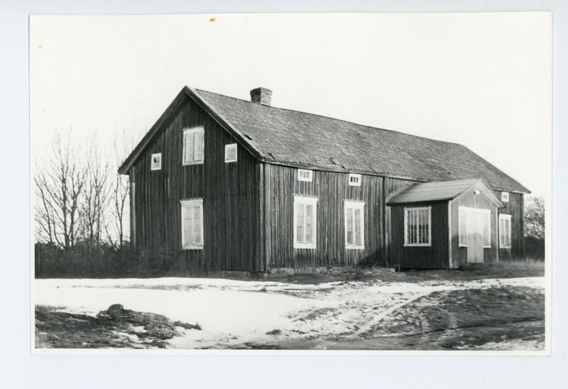 Ahvenamaa Lumparby Rosenbergi talu, mille ärklitoas elas Tuglas