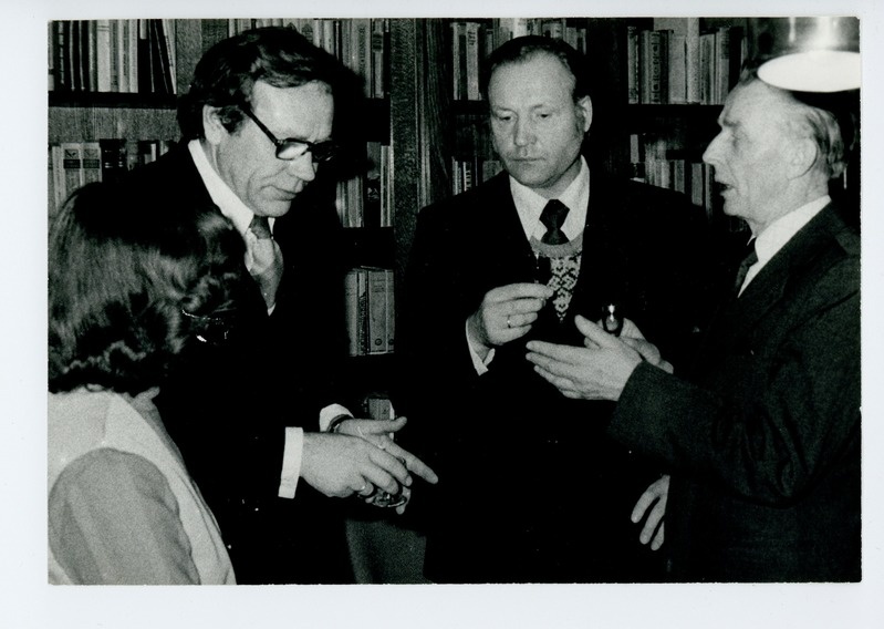 August Eelmäe, Aivo Lõhmus, Heino Ahven Teadlaste Maja kirjandusõhtul Tuglase Majamuuseumi saalis 27.11.1980