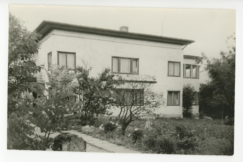 Maja Viljandis Jakobsoni 55, kus Tuglased elasid 1944 kevadel