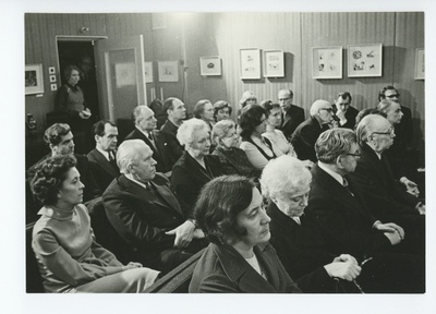 Majamuuseumi avamine, vaade publikule saalis  duplicate photo