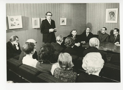 Majamuuseumi avamine, üldplaanis kõneleb August Eelmäe  duplicate photo