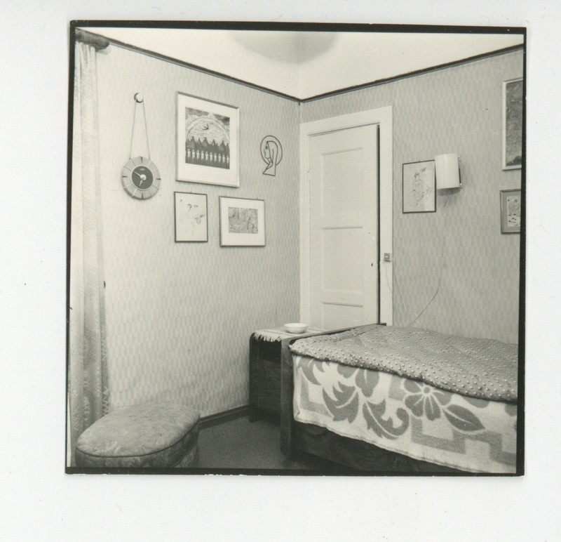 Tuglase elamu magamistuba