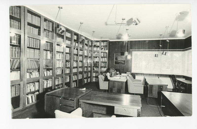 Tuglase Majamuuseumi avamine, vaade uurijate tööruumile