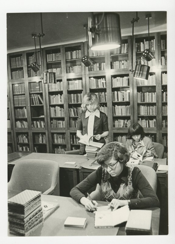 Tuglase Majamuuseumi avamine, vaade uurijate tööruumile