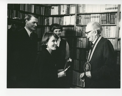 Friedebert Tuglasele Kristjan Jaak Petersoni nimeline auhind 18.03.1969  similar photo