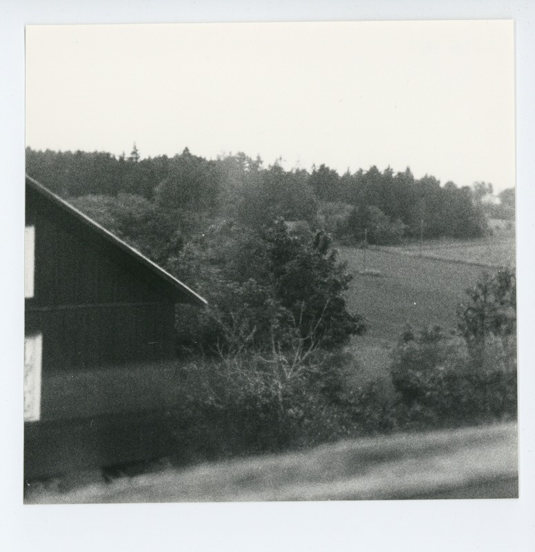 Ahvenamaa Lumparland Lumparby, vaade läände Rosenbergien ''Ollas gård'' ärklitoa aknast