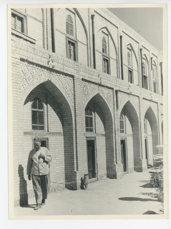 Muhammadi vaimuliku kooli õu Samarkandisis, 1960