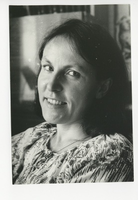 Asta Põldmäe, 1983  duplicate photo