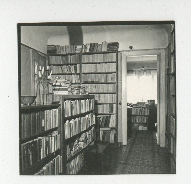 Tuglase elamu trepikoda ja teise korruse esik