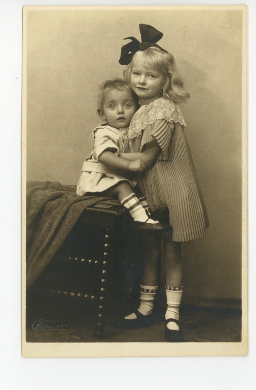 Lapsed Paul Reets ja Lea Reets, 1926