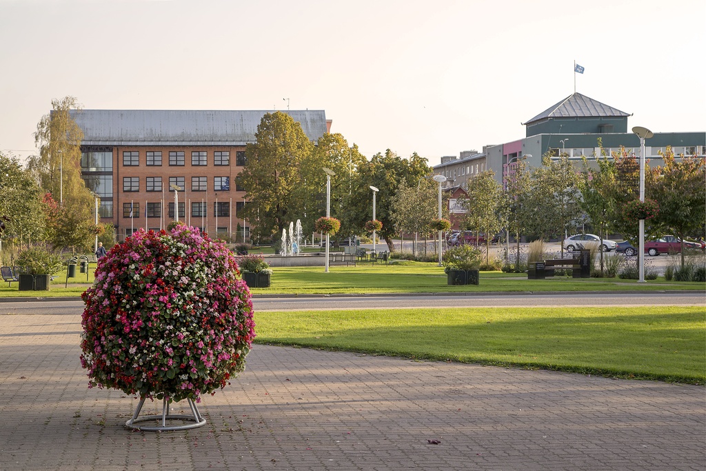 Central square of the city of Jõgeva, 27.09.2020