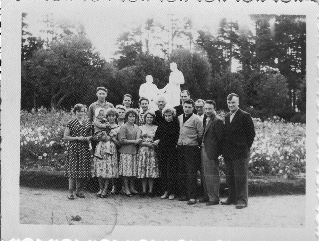 Oss-narva (Narva-Jõesuu). Park. Photos from the personal archive of the Abubew family.