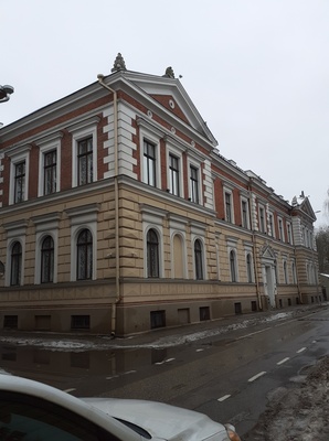 Building of the Estonian People's Museum in Veski on October 32, 30th. 1945 rephoto