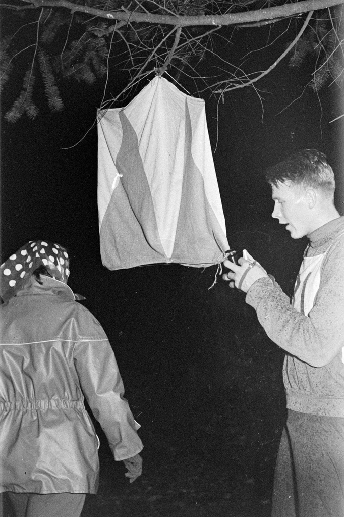 12th Apr. 62. Night orientation. On the radio