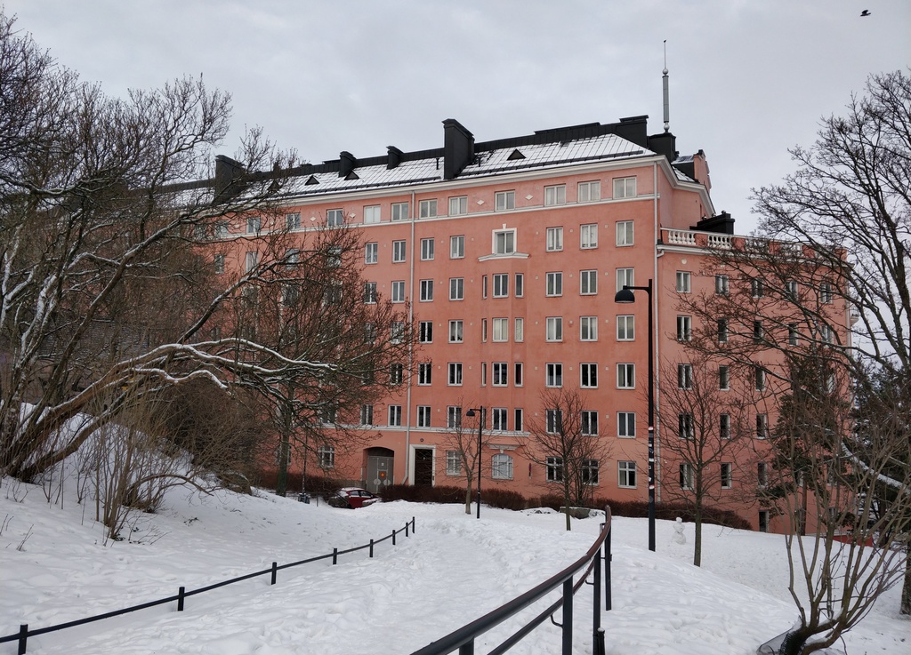 Vilhonvuorenkuja 20-Vilhonvuorenkatu 7-9 " Marjatan talo" rephoto