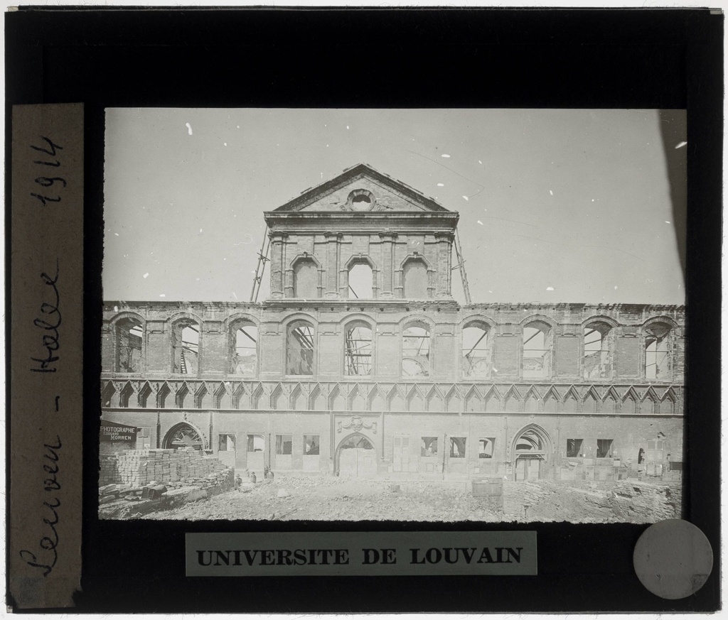 Leuven. University Chief Voorgevel: Verwoesting tijdens where I