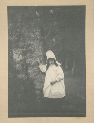 Young girl, Burley  duplicate photo
