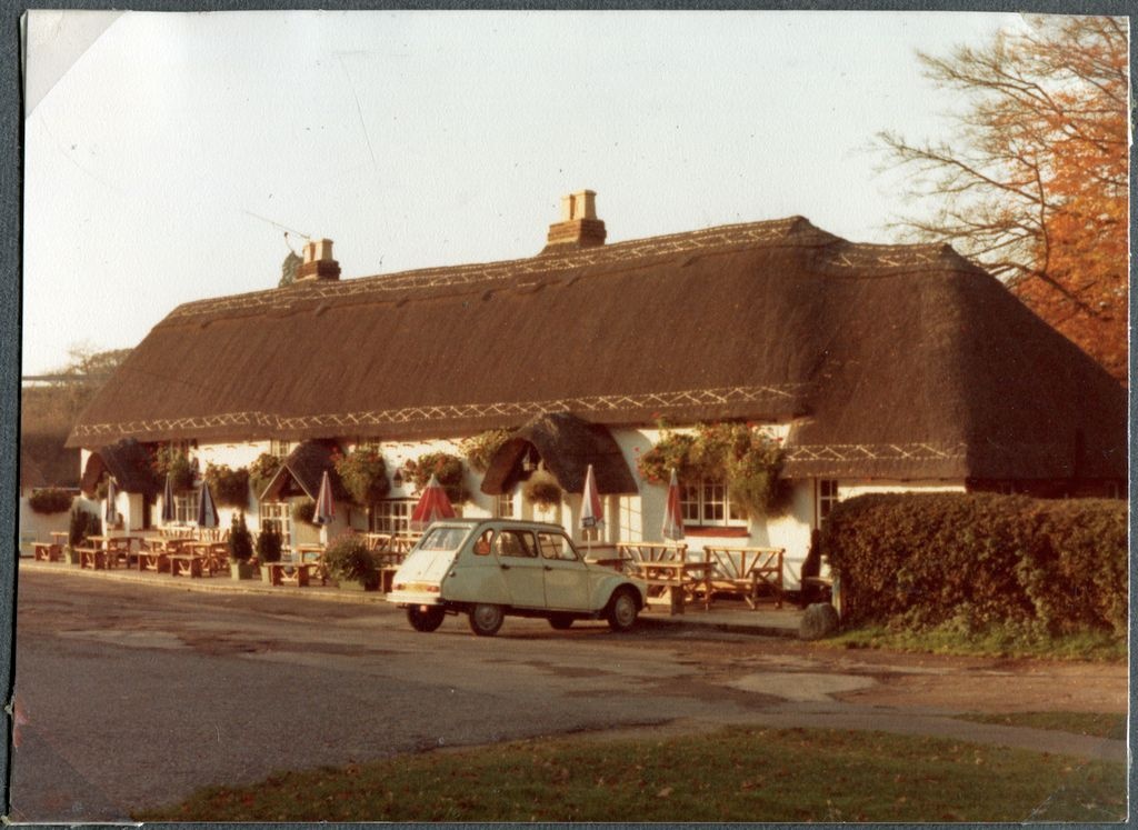 One of the old Forest inns - near the Cadnam roudabout - but on a layby. The "Sir John Barleycorn" Nov 1981. Fuji 1981.