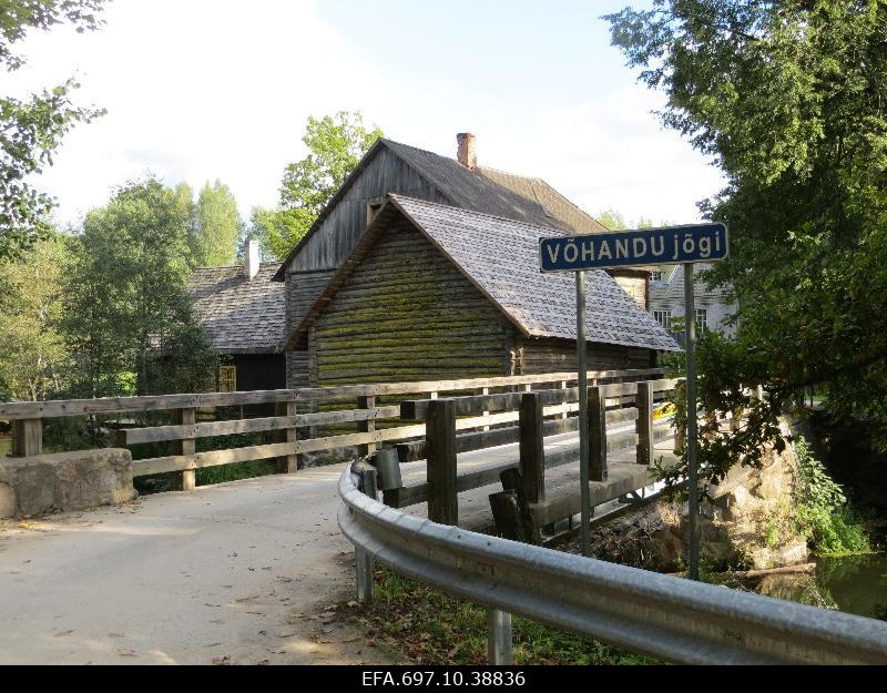Deep water water water and wool factory.