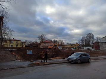 The building of the restaurant "Kaseke" and the store "Tähe" located on the Star Street. rephoto