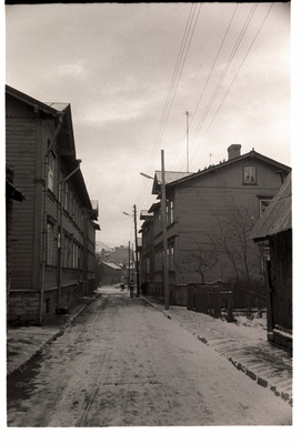 Tallinn. Uus-Tatari t. vaade Kingissepa t. suunas; vasakul maja nr. 4, paremal nr. 9  duplicate photo