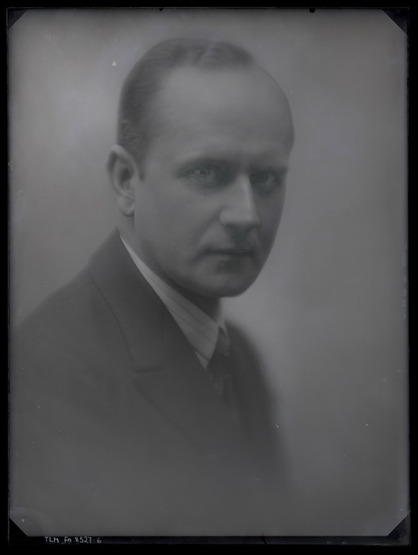 Peeter Parikase portreefoto, umbes 1930. aastast.