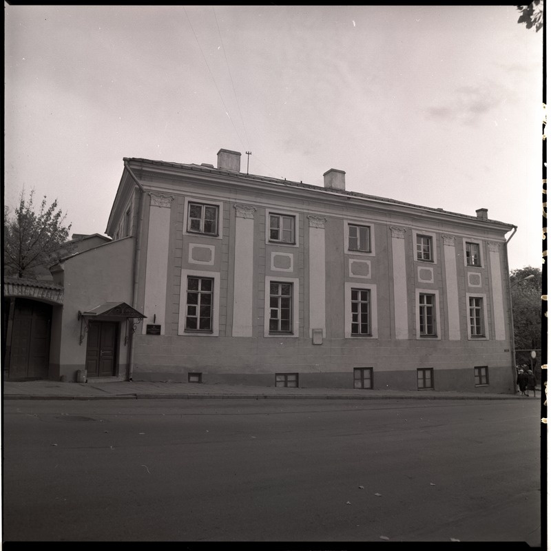 Tallinn, Toompea tänav 1 hoone.