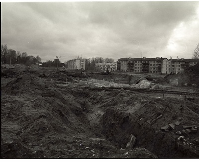 Tallinn. Tammsaare tee pikendus Järvel. Vaade teeehitusele Pärnu mnt poolt  similar photo