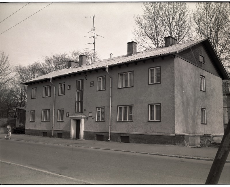 Tallinn. Majaka põik 4 kahekorruseline tööliselamu 1940-1941